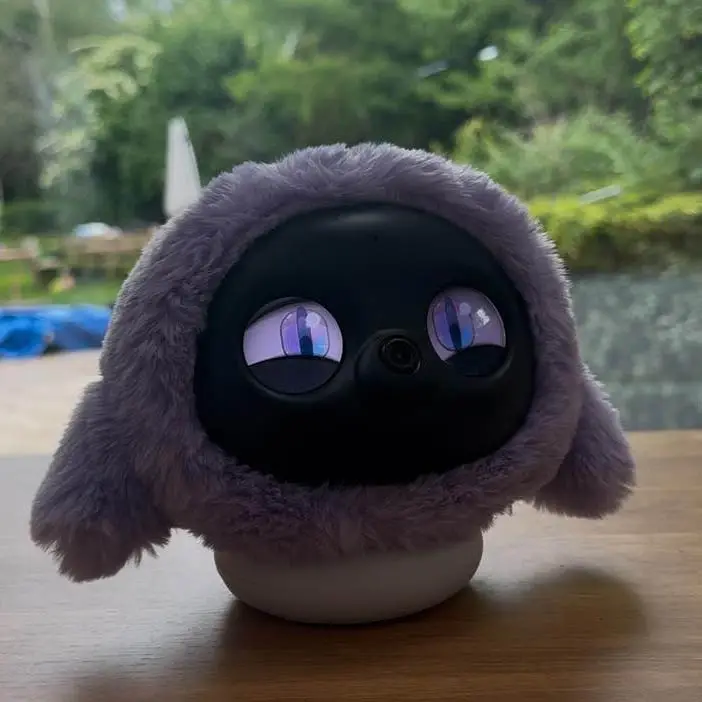 gallery-cyberpal-ai-robot-ropetai